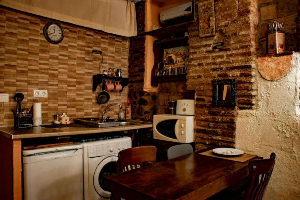 Apartamento Completo Reformado En Arco De Elvira - Centro Granada Exterior photo